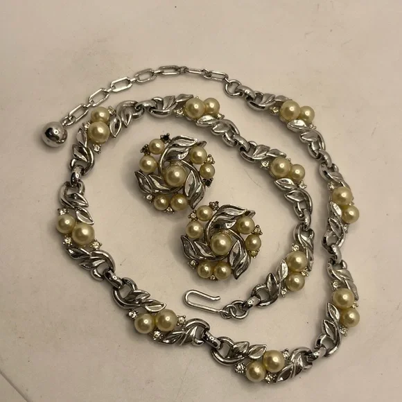Crown Trifari pat pending faux pearl silver tone rhinestone necklace & earrings